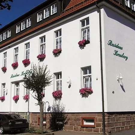 Neustadter Hof 4*
